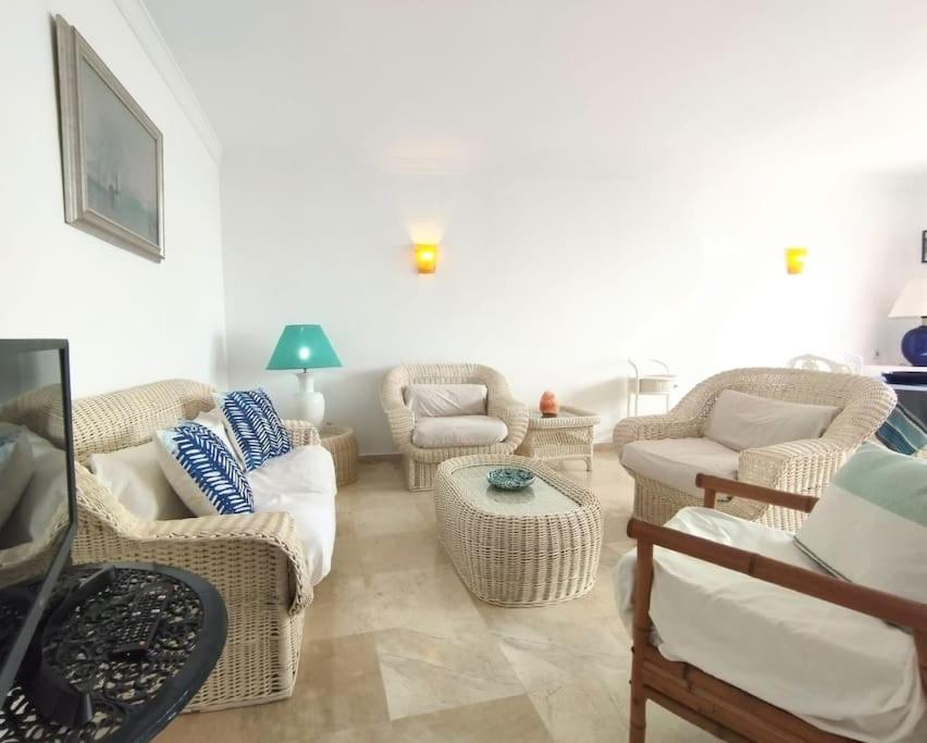 Beautiful 2 Bedroom In Calle Carabeo, Nerja Exteriér fotografie