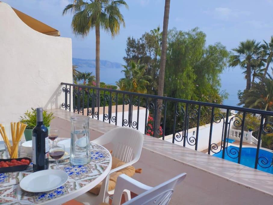 Beautiful 2 Bedroom In Calle Carabeo, Nerja Exteriér fotografie