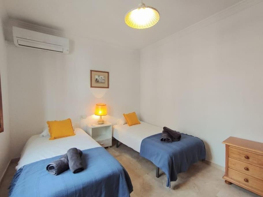 Beautiful 2 Bedroom In Calle Carabeo, Nerja Exteriér fotografie