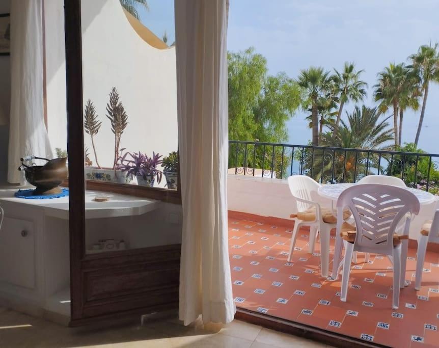 Beautiful 2 Bedroom In Calle Carabeo, Nerja Exteriér fotografie