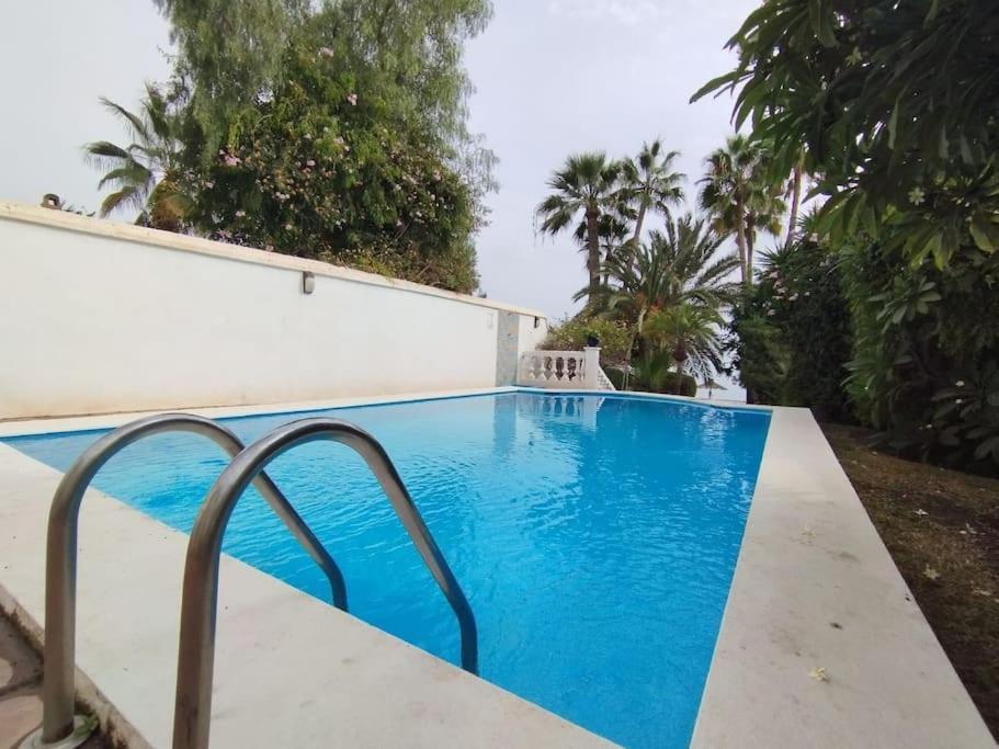 Beautiful 2 Bedroom In Calle Carabeo, Nerja Exteriér fotografie